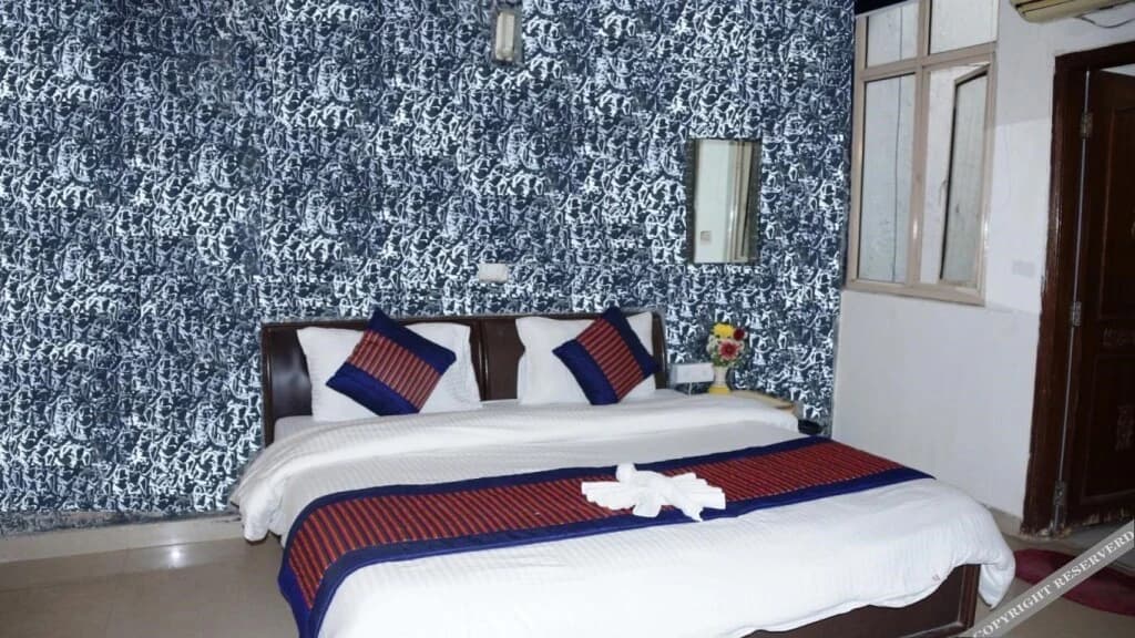 Maxfort Airport Hotel - photo 3