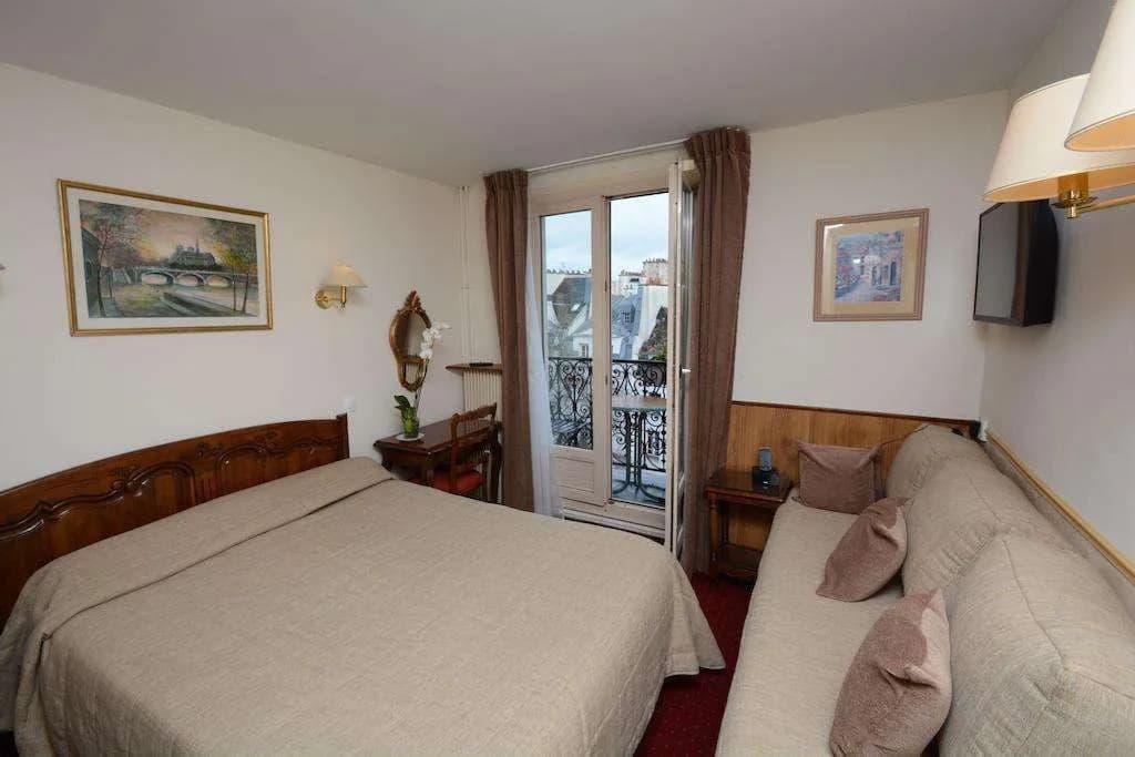 Familia Hotel - photo 3