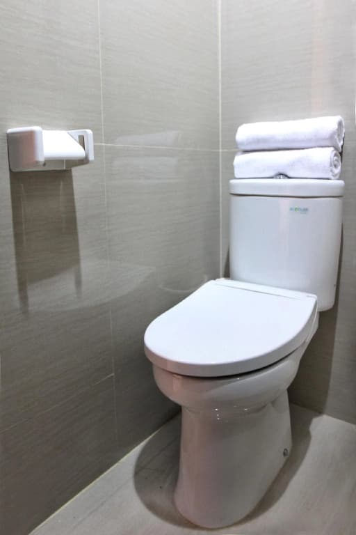 OYO 130 MBC Residence - photo 16