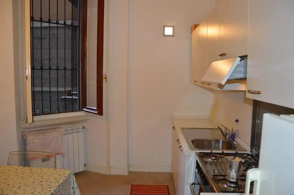 Artist Apartment - photo 19