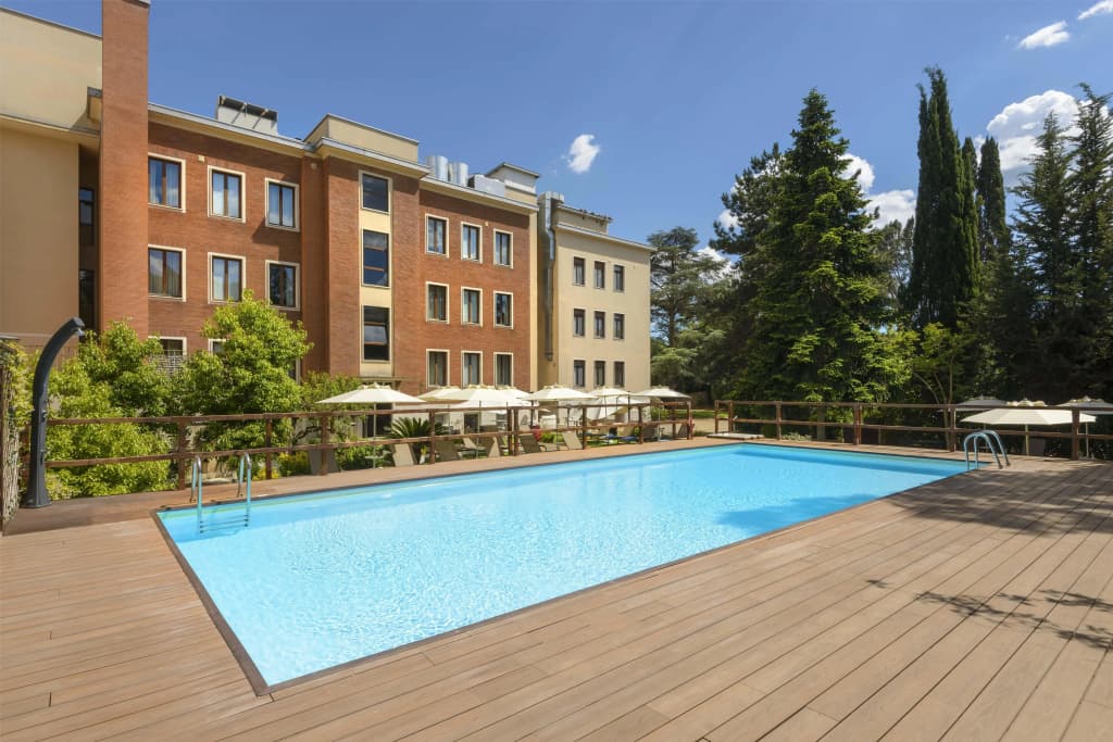 Occidental Aurelia - photo 16