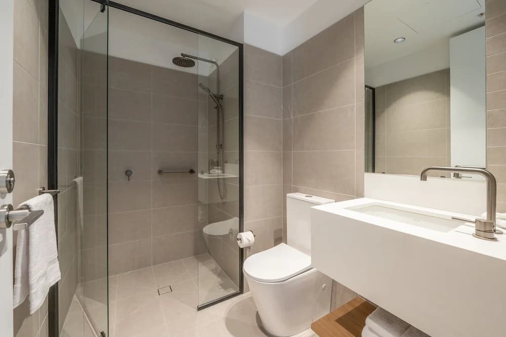 Nesuto Docklands Apartment Hotel - photo 10