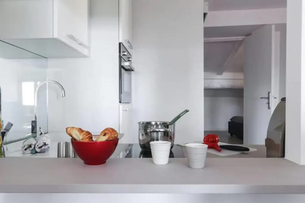 Gilly 4 - EXCEPTIONAL 2BEDS, SEA VIEW, MODERN,A/C, OLD TOWN - photo 16