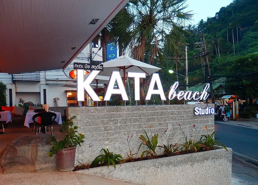 Kata Beach Studio Service Apartment - photo 1