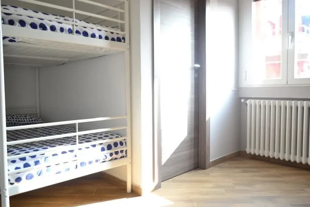 Gloria Hostel - photo 6