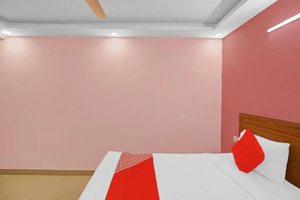 OYO 85984 Hotel Happy Spring - photo 3
