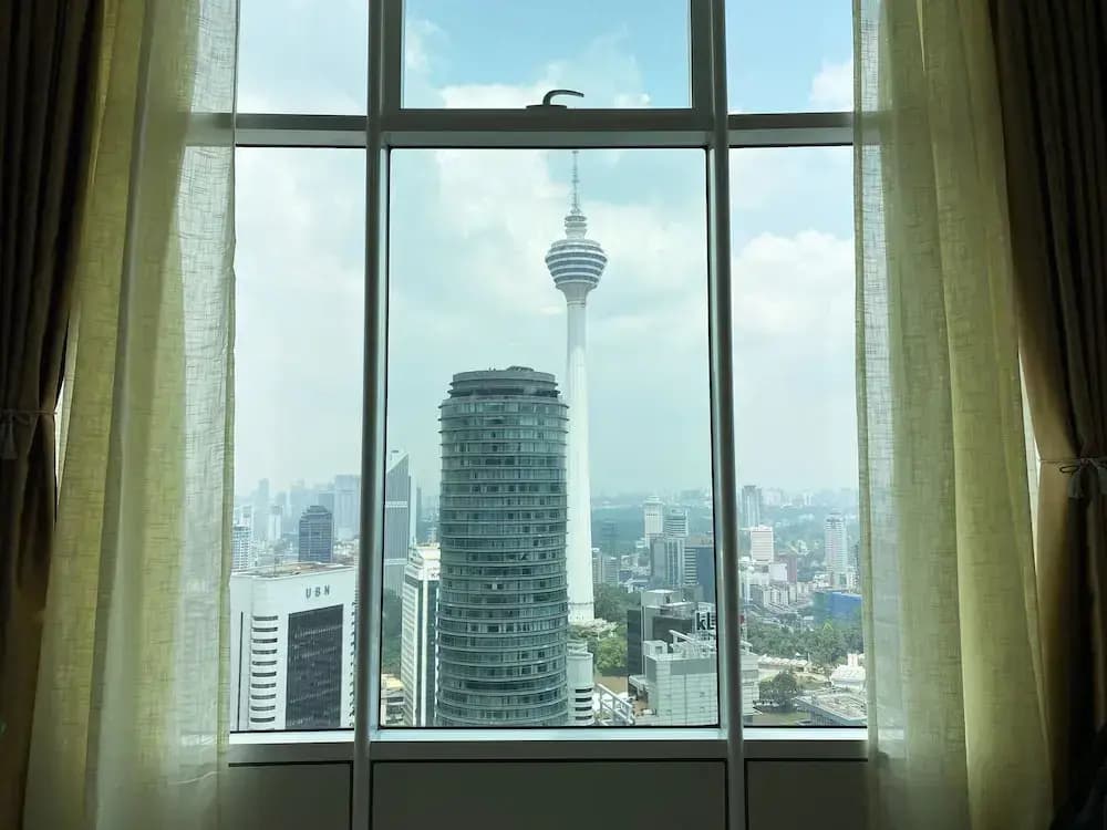 Sky Suite KLCC by Summer - photo 12