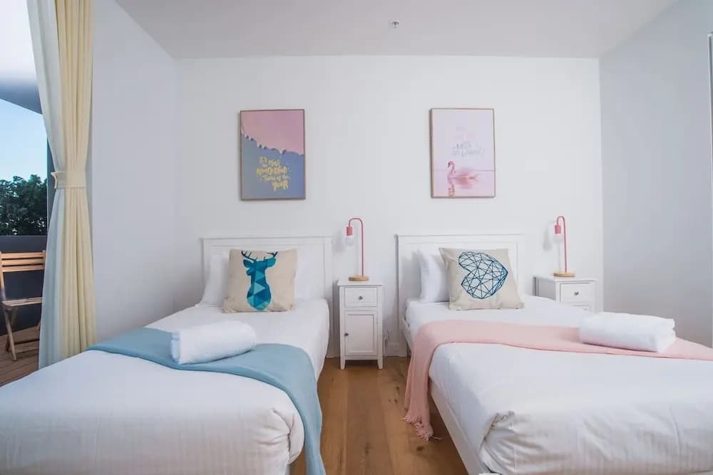 Peak East 2bed2bath APT @ryde SO Relaxing - photo 2