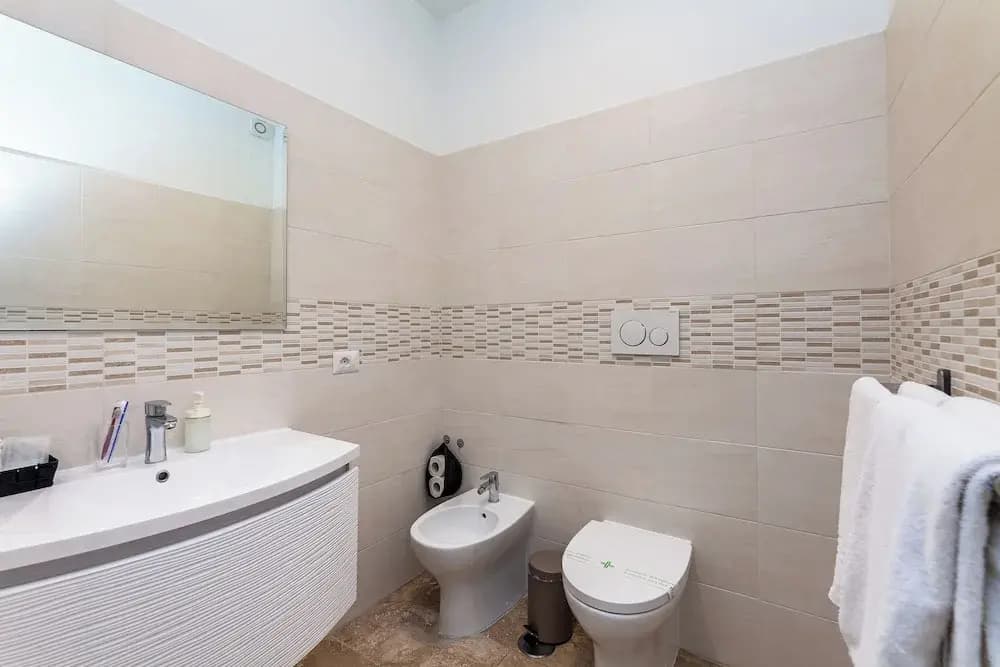 Vatican Luxury Apartment - photo 14