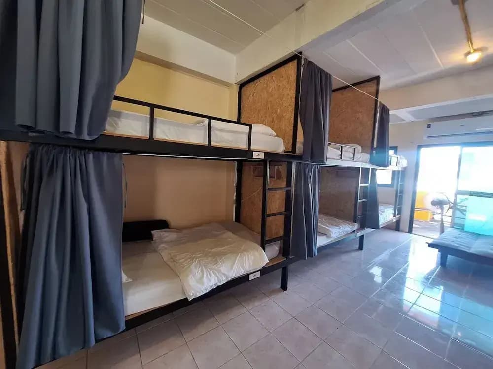 DK1 Hostel - photo 1