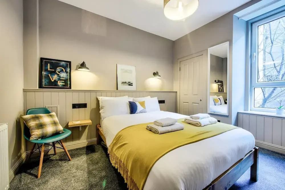 Stylishly Presented City Centre Apartment - photo 4