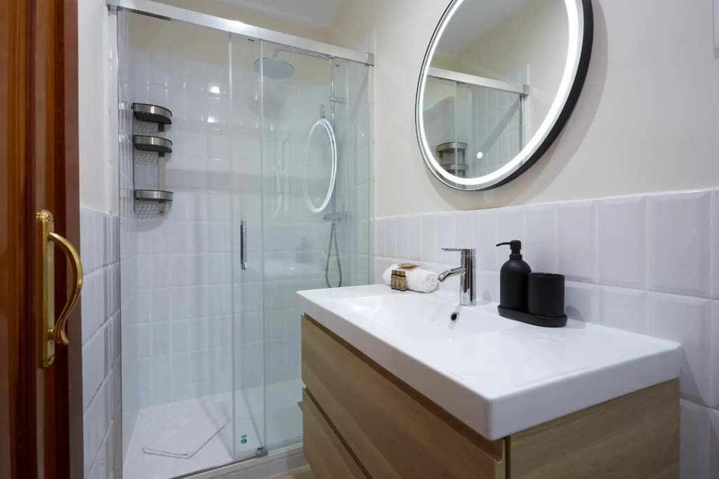 42ARA156 - Spacious apartment in Eixample - photo 8