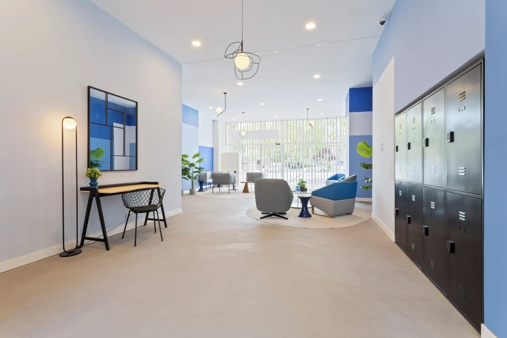 Uma Suites O'Donnell - photo 38