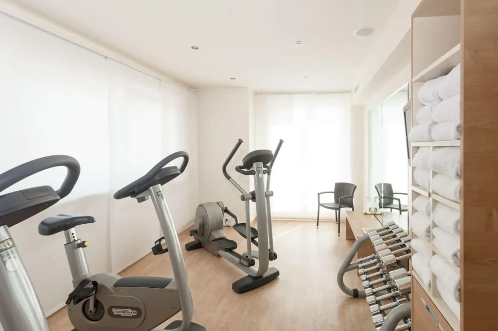 Ramada Hotel and Suites Vienna - photo 23