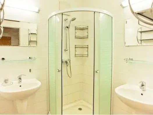 City Hostel Corvin - photo 9