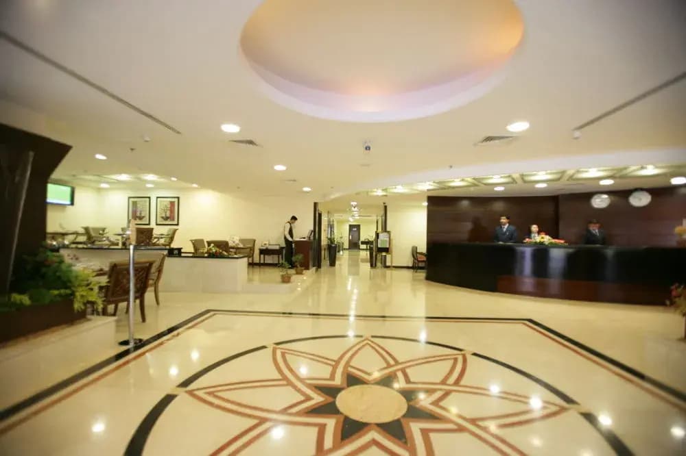 Savoy Crest Hotel Apartments - photo 41