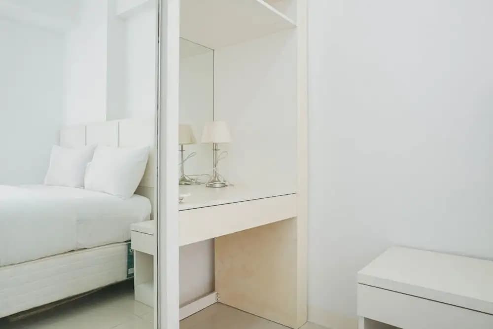 Elegant 2BR at Bassura City Apartment - photo 4