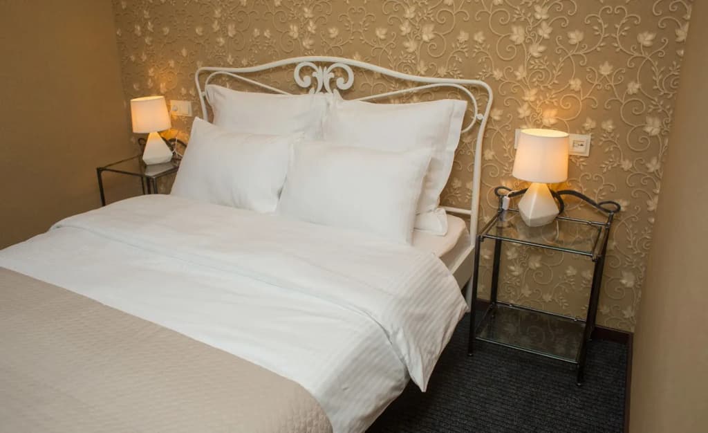 Redline Hotel - photo 7
