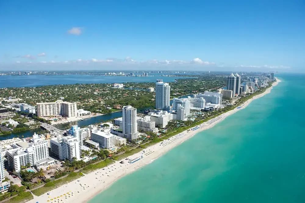 Your Miami Base With Free Parking - photo 1