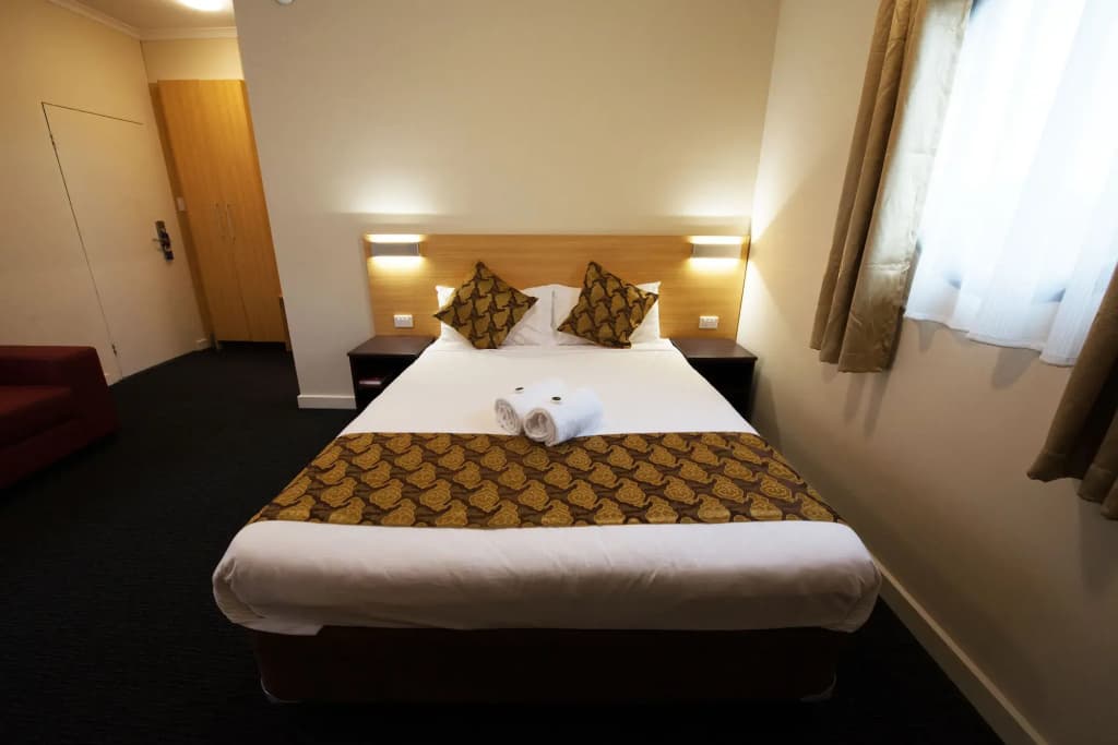 Mahoneys Motor Inn - photo 3