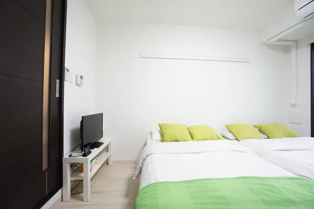 Terry's Apartment Namba West I E02C - photo 2