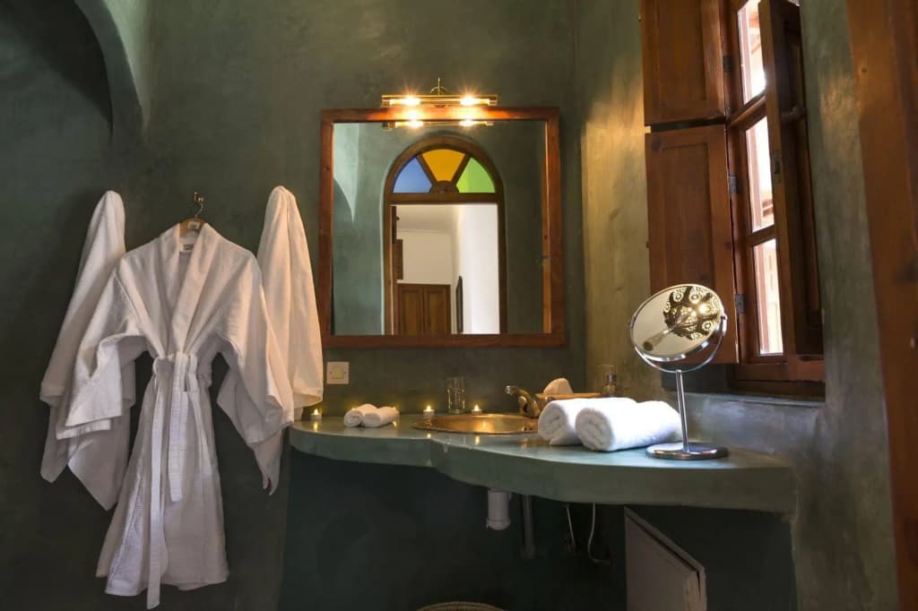 Riad Adika - photo 21