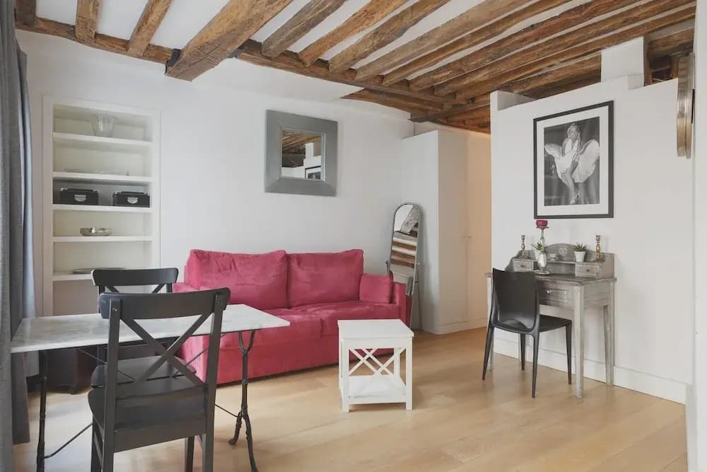 Apartment with One Bedroom in Paris, with Wifi - photo 15