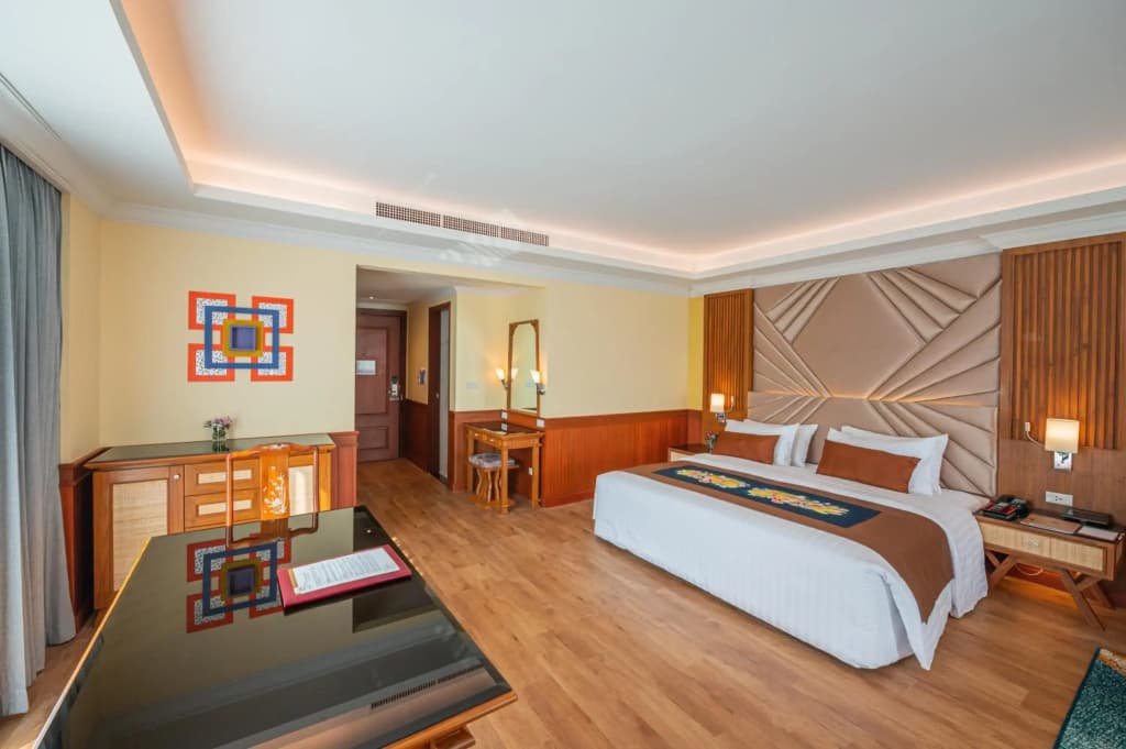 Empress Premier Hotel - photo 7