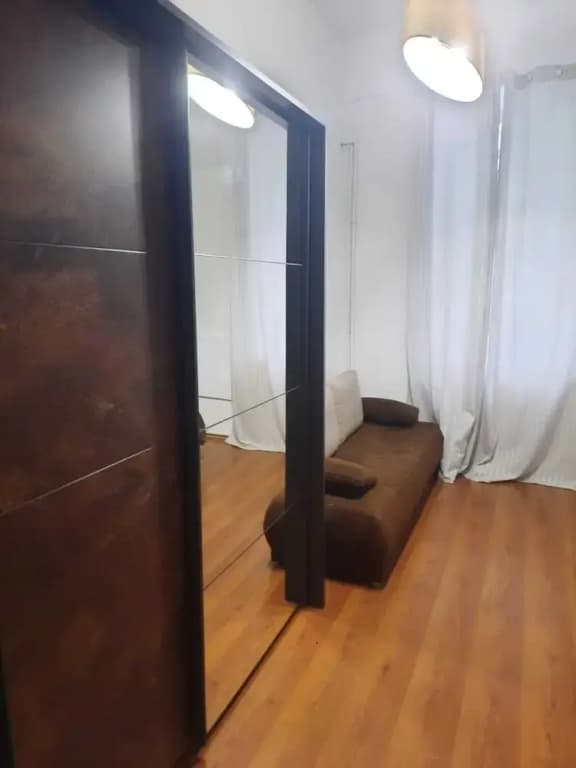 Charming 1BR Apartment In Top Location - photo 1