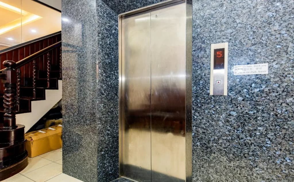 Homey Hotel - photo 11