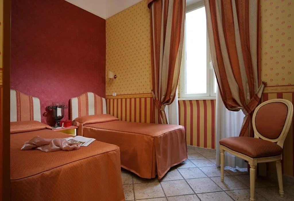 Hotel Golden - photo 28