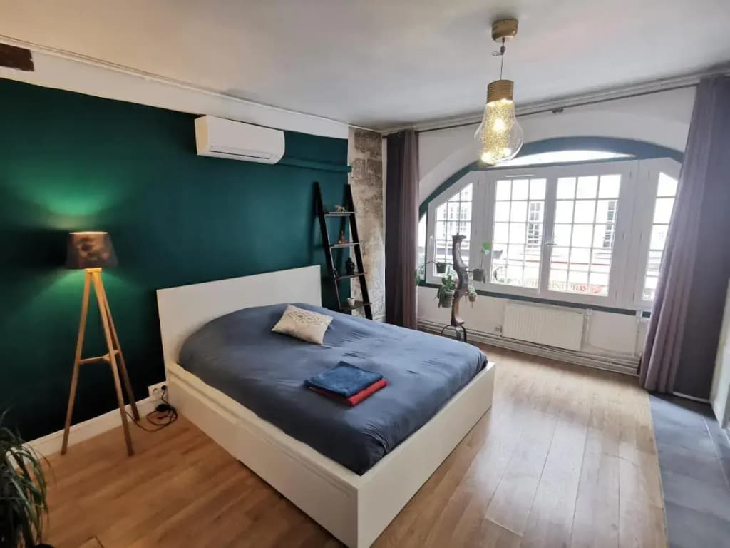 Central & Nice ! 3 Bedrooms, 2 Bathrooms - photo 5