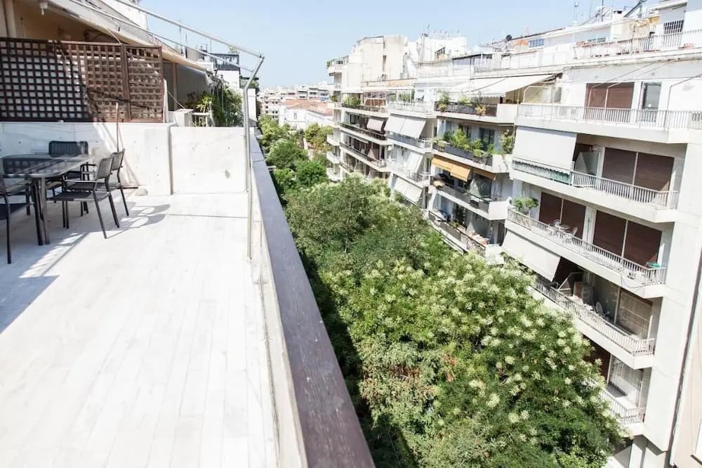 Gorgeous apartment in Kolonaki - photo 12