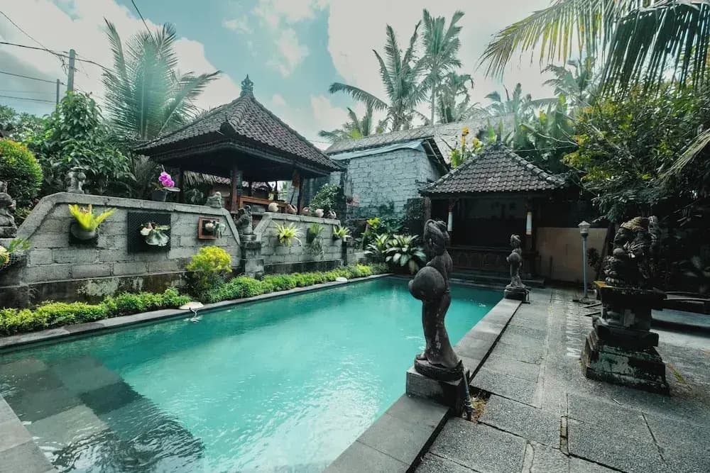 Rizky Guesthouse - photo 11