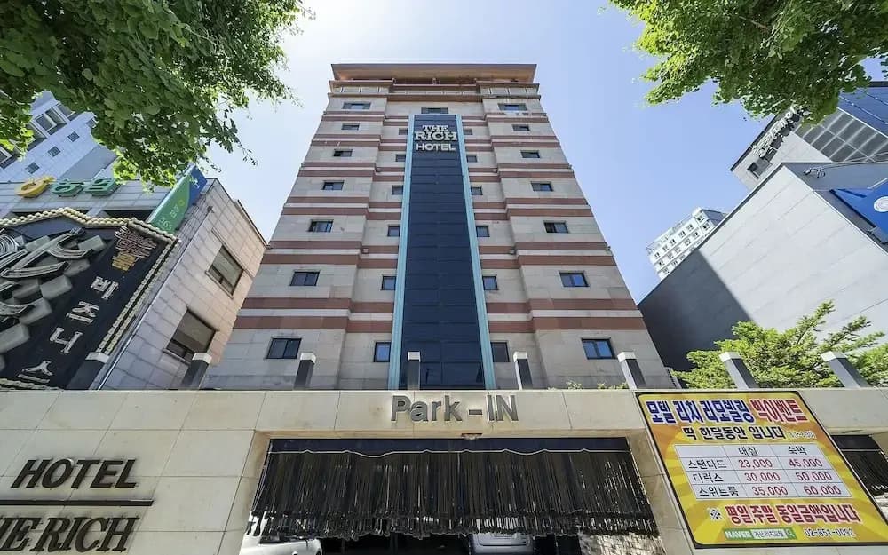 Gasan Rich Hotel - photo 1