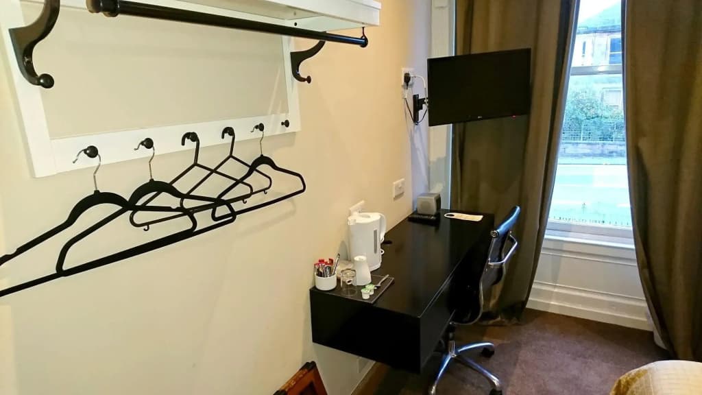 Thrums Hotel - photo 19
