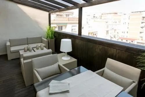 Hostal Neutral - photo 14
