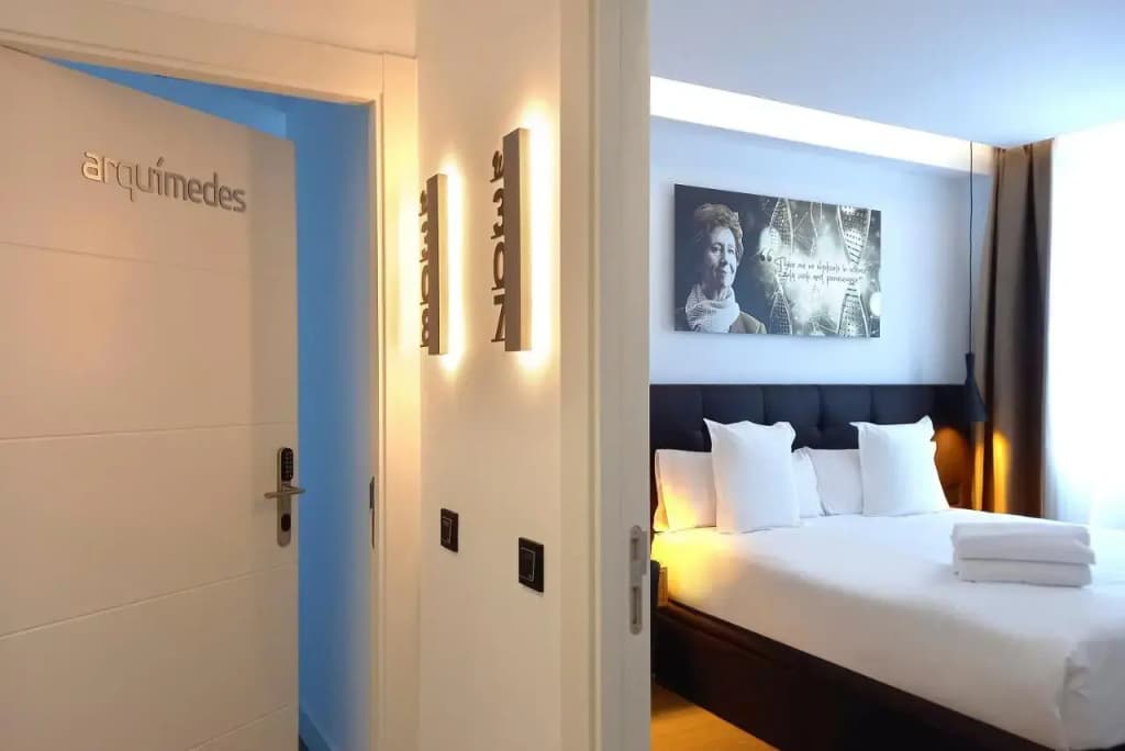 Woohoo Rooms Unique Madrid - photo 3