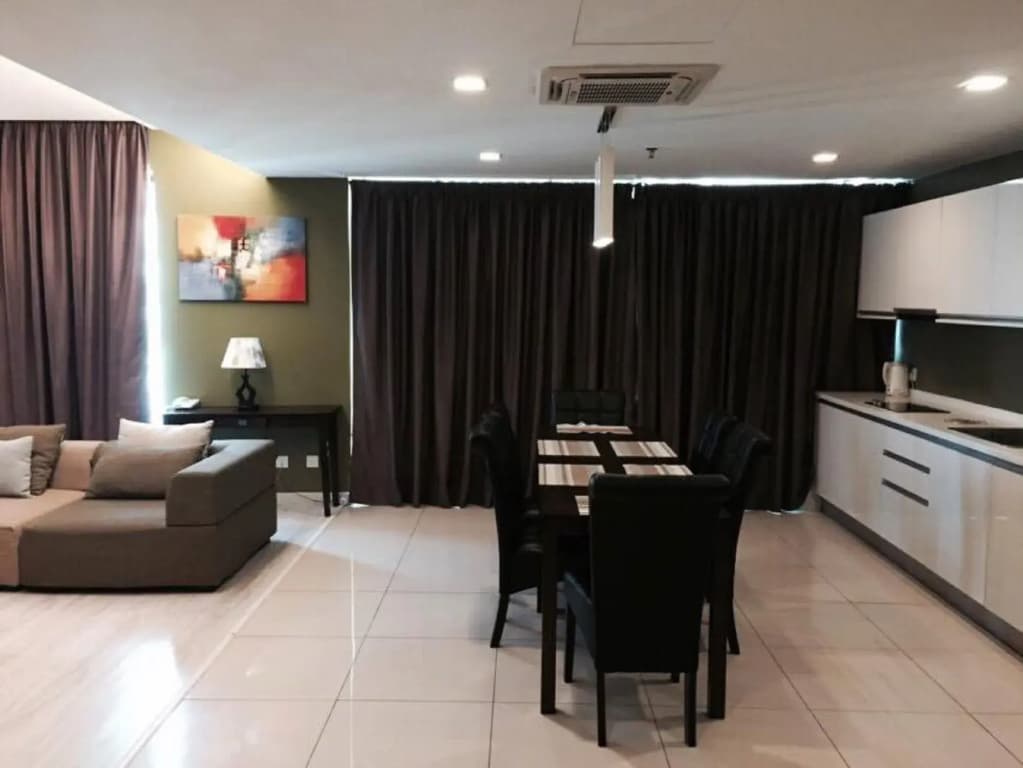 Borneo Vista Suites Hotel - photo 6