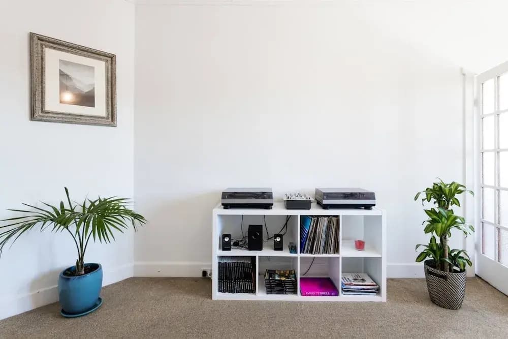 Bright Bondi Beach Pad - photo 8