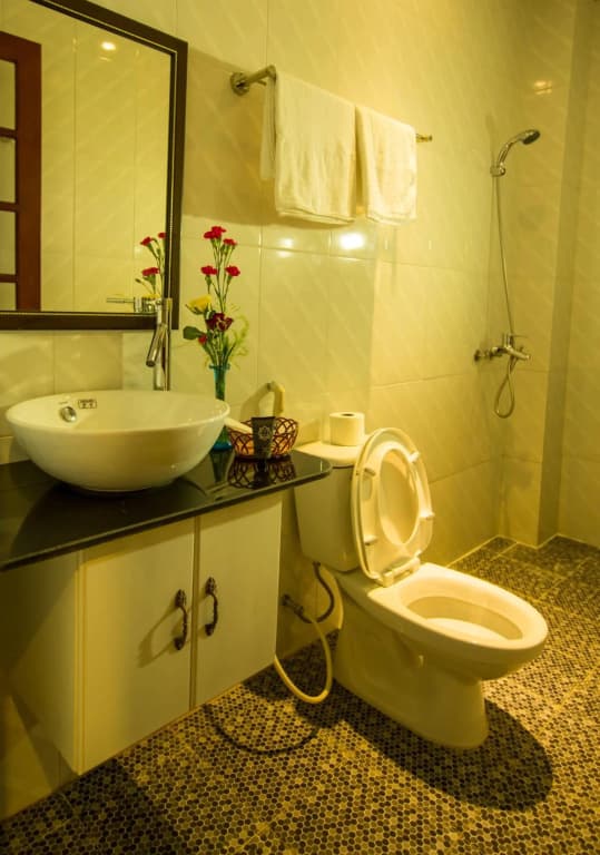 Moon's Homestay - photo 9