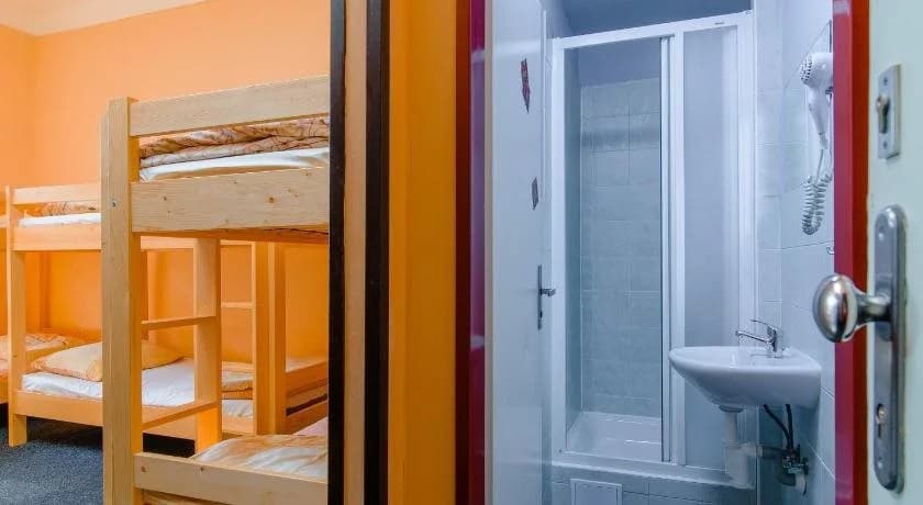 Best Spot Hostel - photo 9