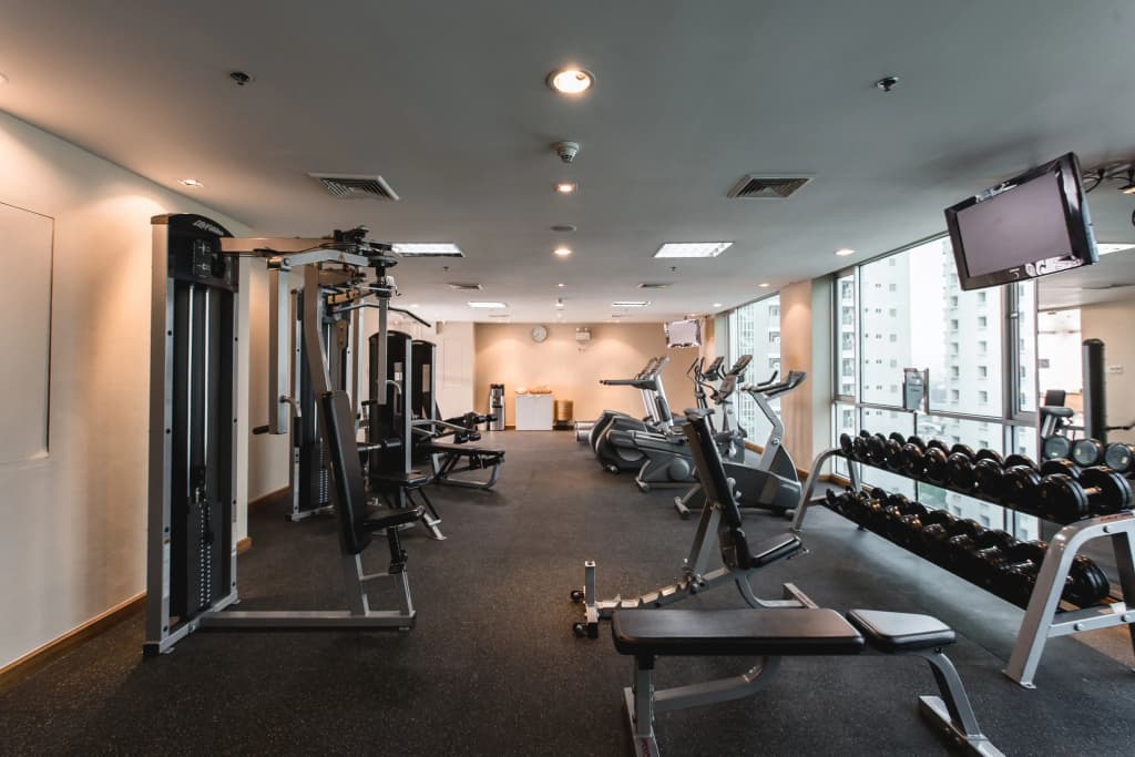 Adelphi Suites Bangkok - photo 25