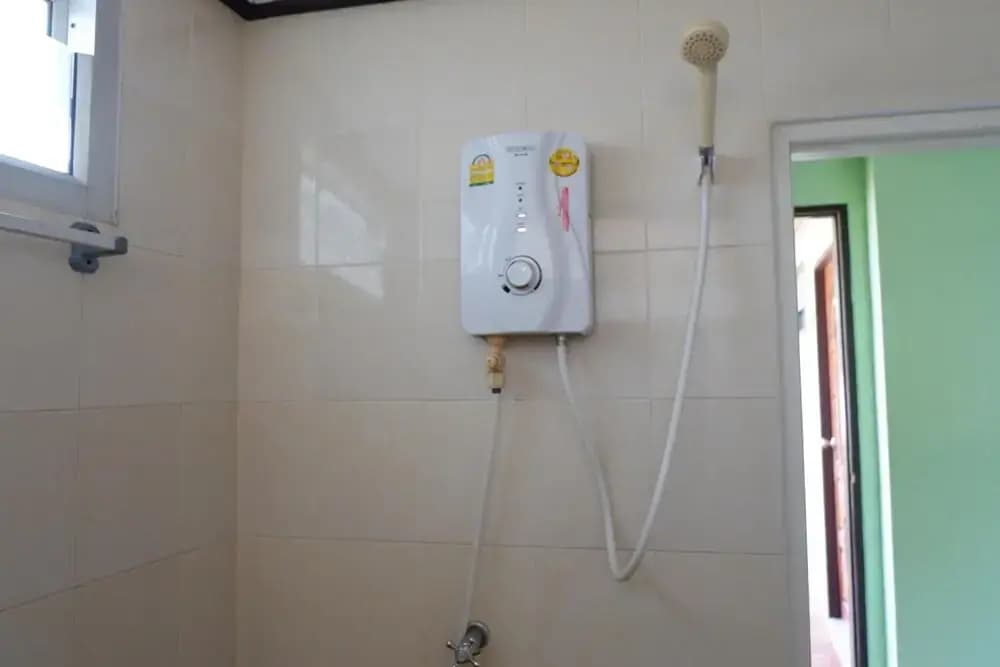 Pott Guesthouse - photo 8