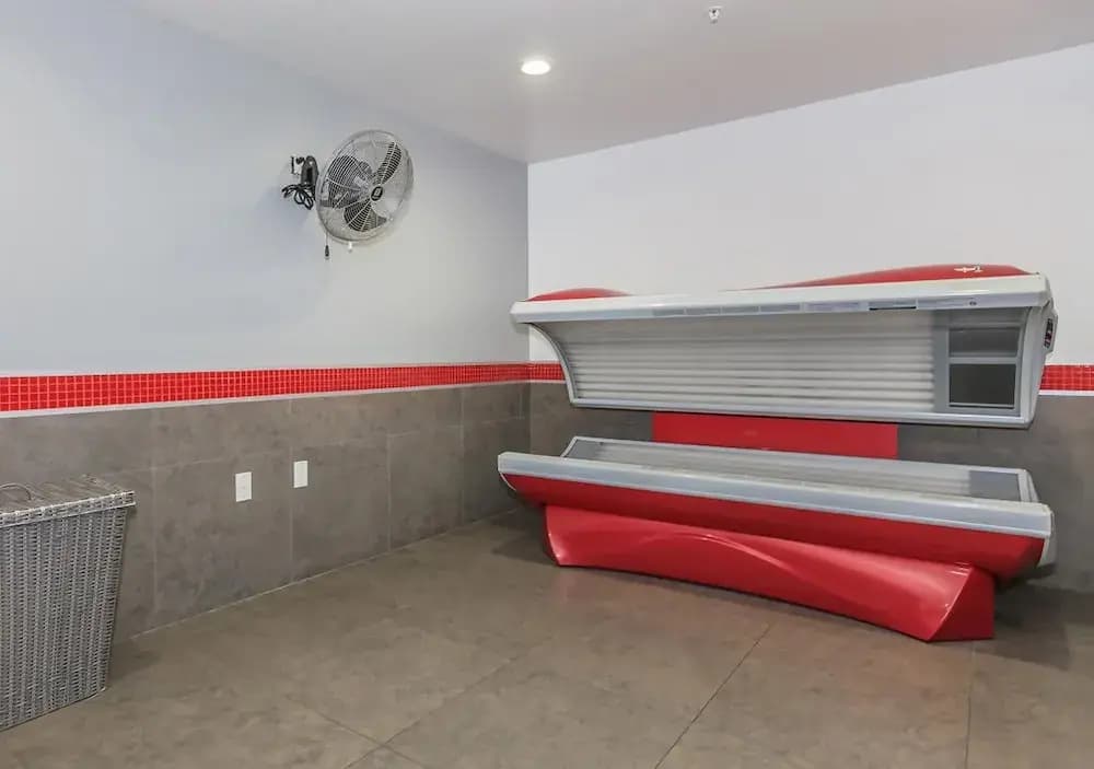 Downtown LA Artistic Apartments - photo 10