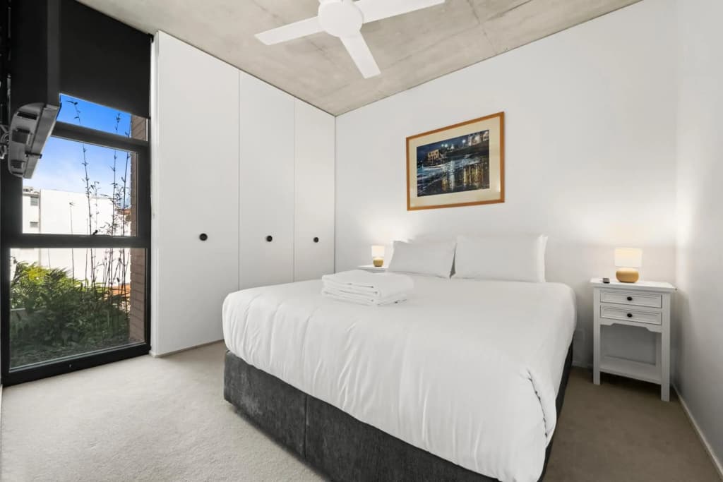 Premium Bondi Beach 2 Bedroom with Beach view and parking - photo 5