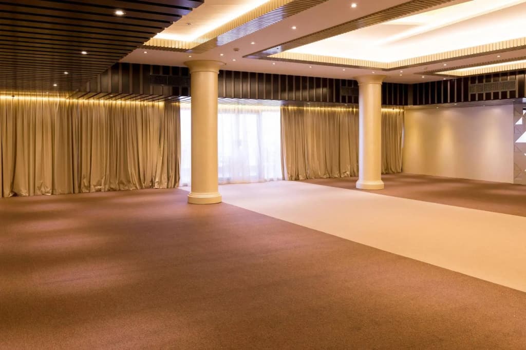 Al Qurum Resort - photo 11