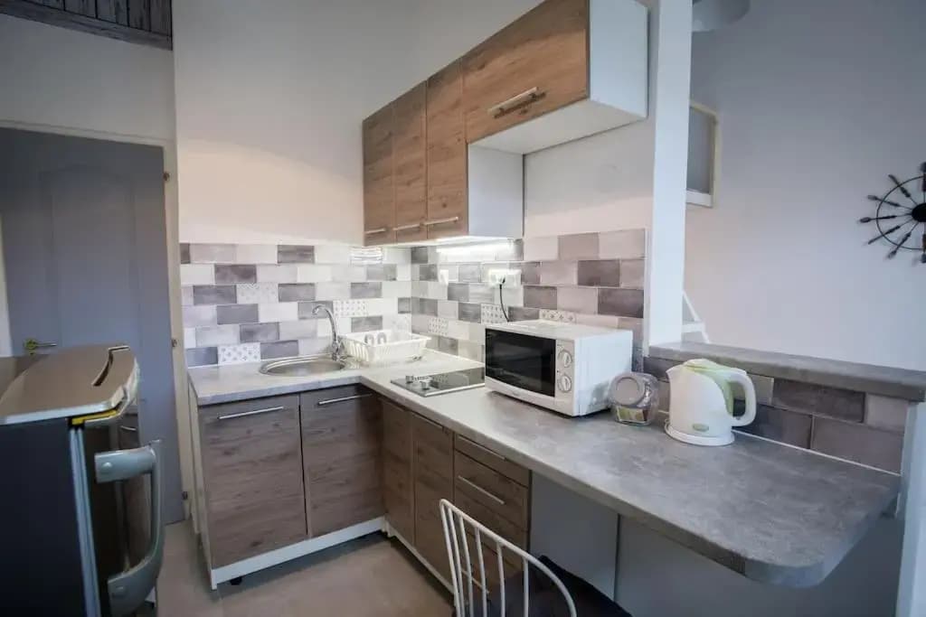 Cozy studio apartment with air condition - photo 9