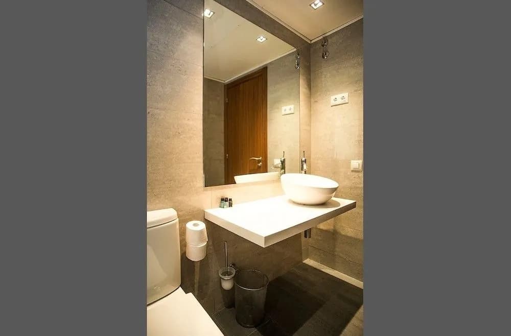 Còrcega Apartments - photo 9
