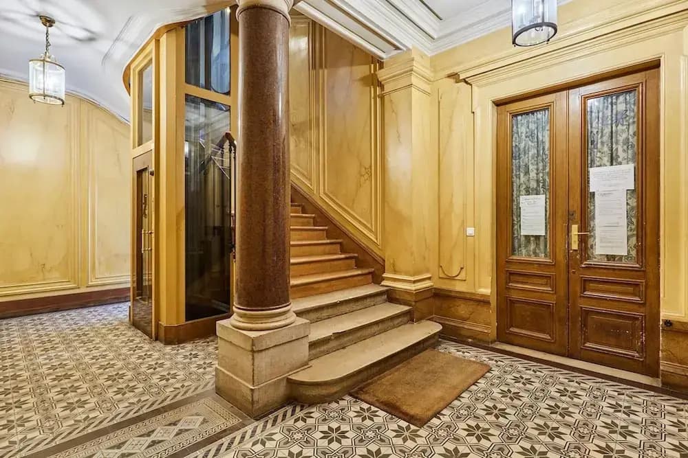 Superb 2 Bedrooms Apartment Center of Paris - photo 9
